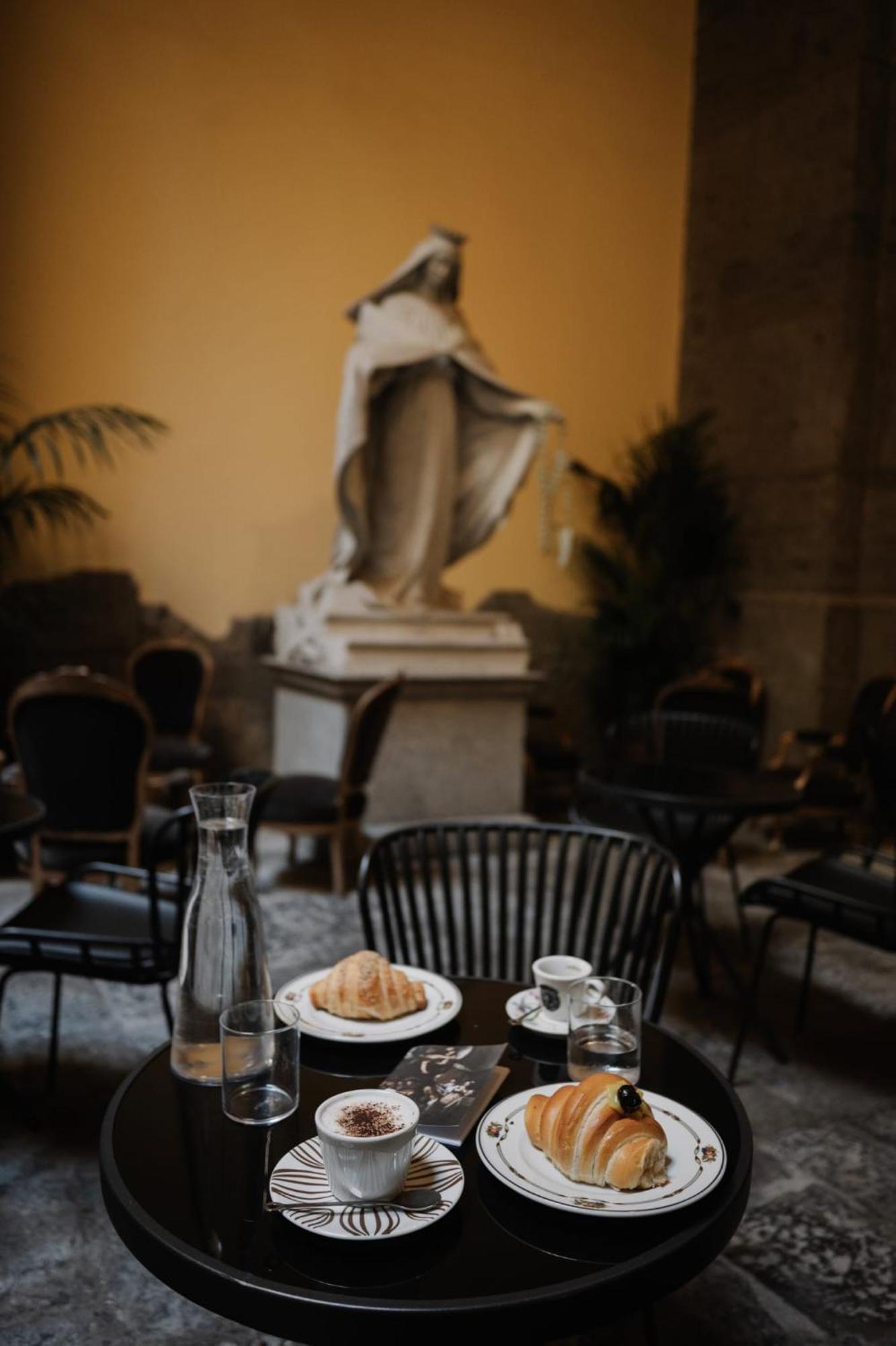 Il Fondaco All'Archivio Storico Naples Exterior photo
